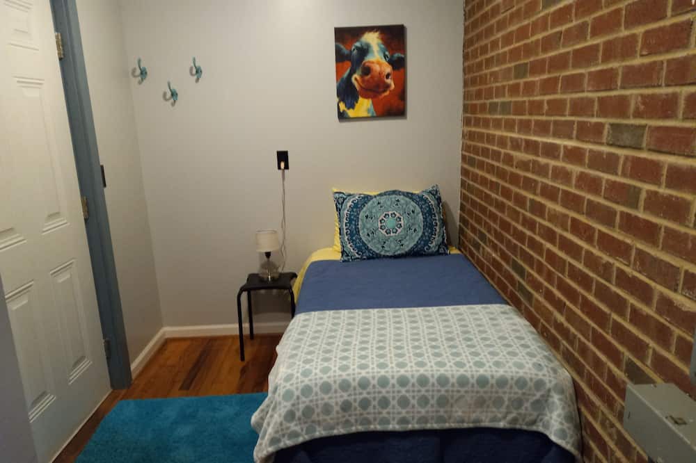 Photo of Bedroom in Mount Airy
