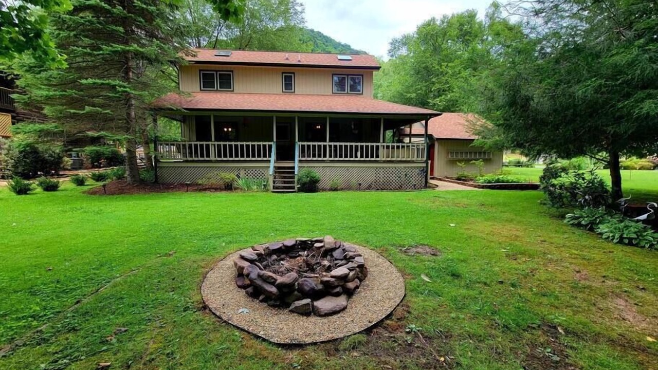 Photo of Outdoor in Valley Creek Run
