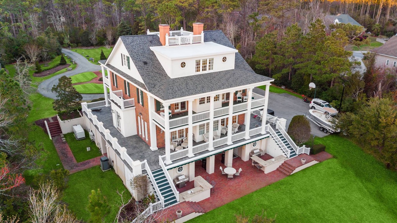 Photo of Outdoor in Newport