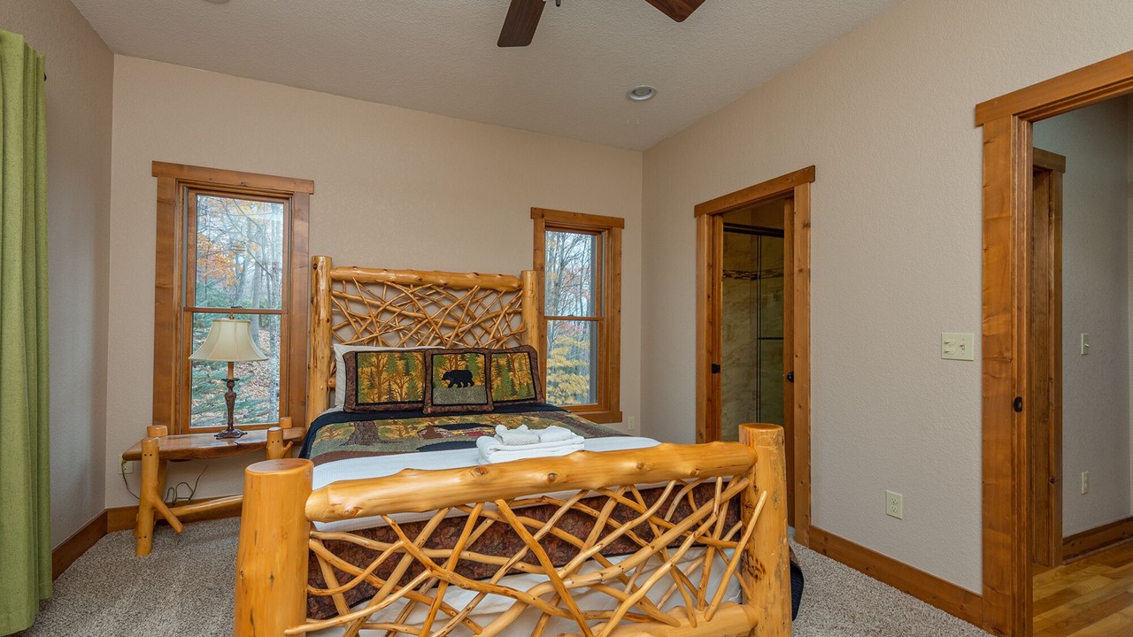 Photo of Bedroom in Burnsville