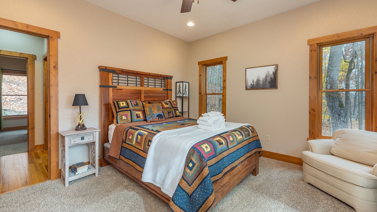 Photo of Bedroom in Burnsville