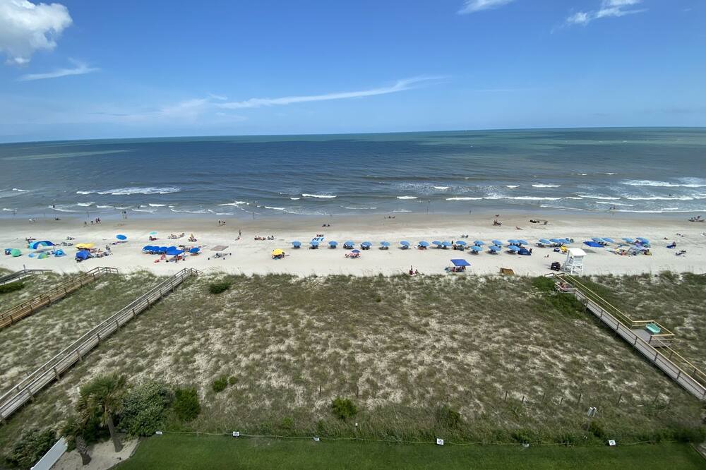 Photo of Patio Balcony in Wilmington Beach