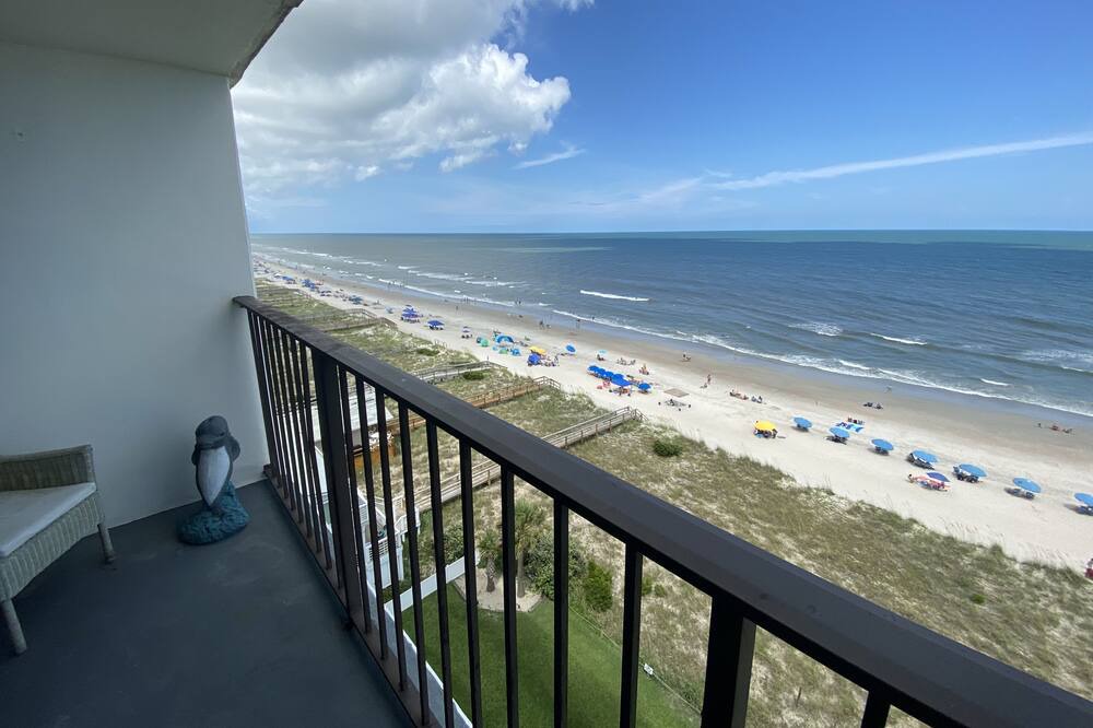 Photo of Patio Balcony in Wilmington Beach