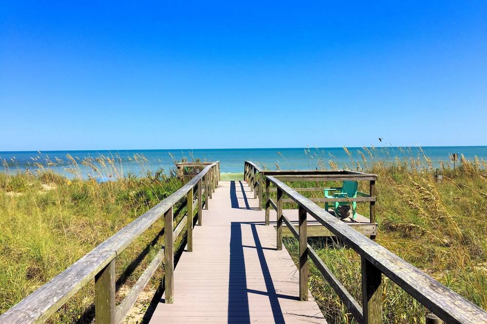 Photo of Others in Wilmington Beach