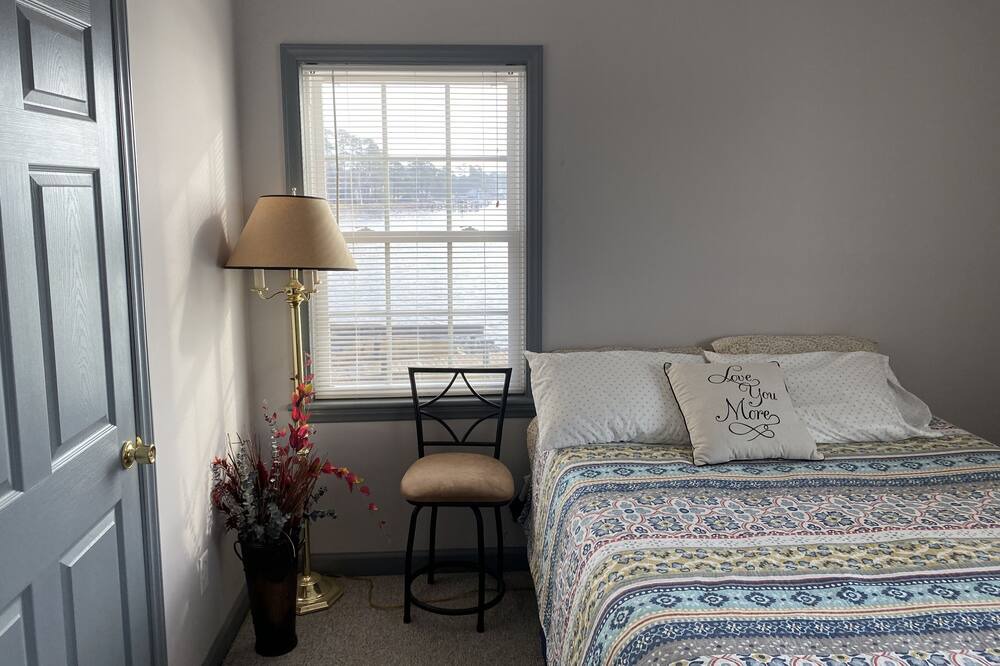 Photo of Bedroom in Hobucken