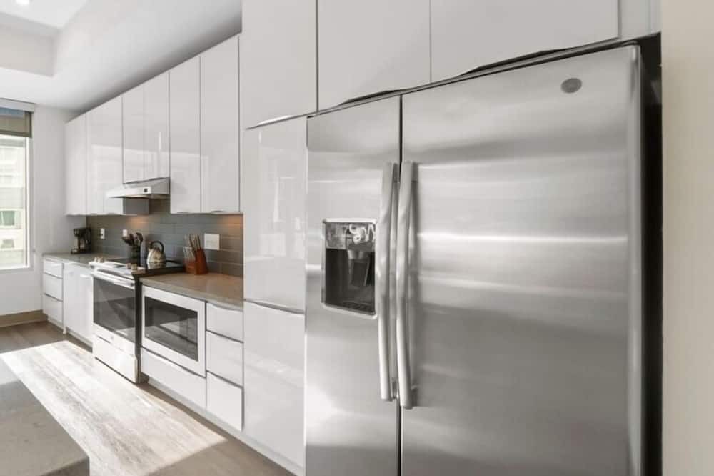 Photo of Kitchen in Second Ward