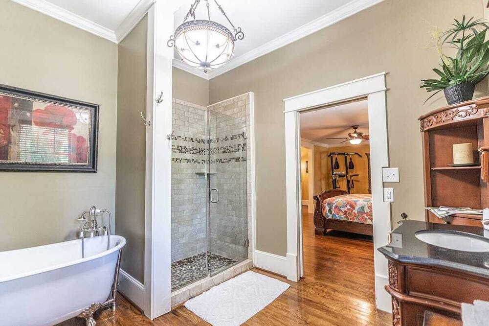 Photo of Bathroom in Terry Sanford