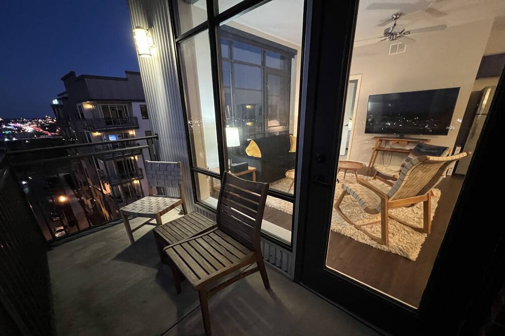 Photo of Outdoor in Rolling Mill Hill