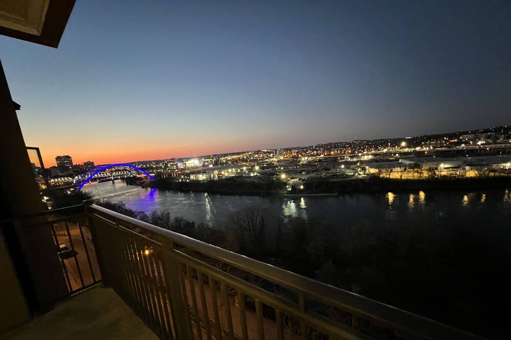 Photo of Outdoor in Rolling Mill Hill