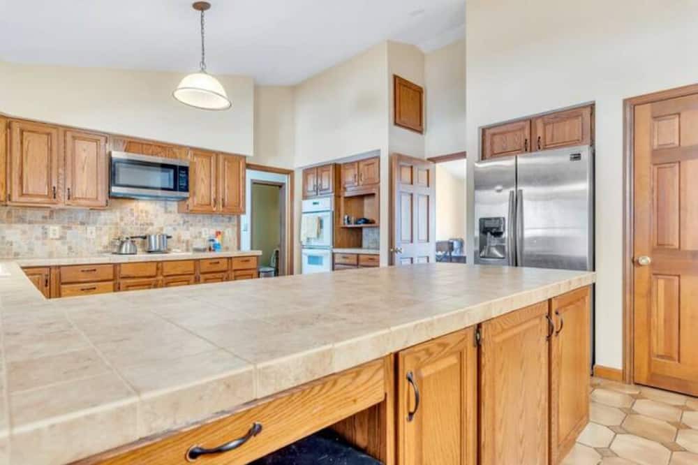 Photo of Kitchen in Steele Creek
