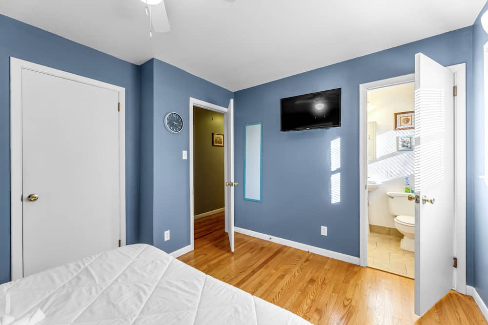 Photo of Bedroom in Greensboro