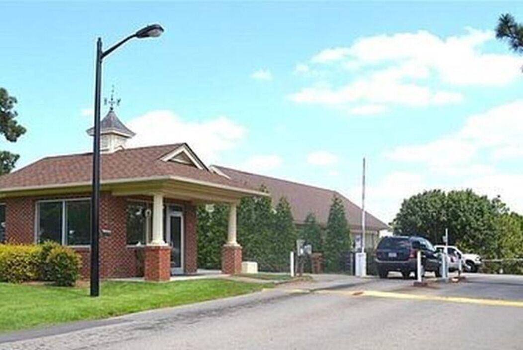 Photo of Outdoor in Olivia