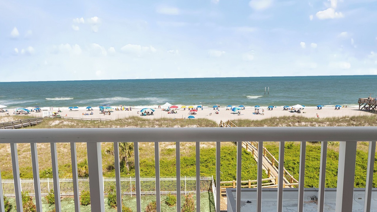 Photo of Patio Balcony in Wilmington Beach