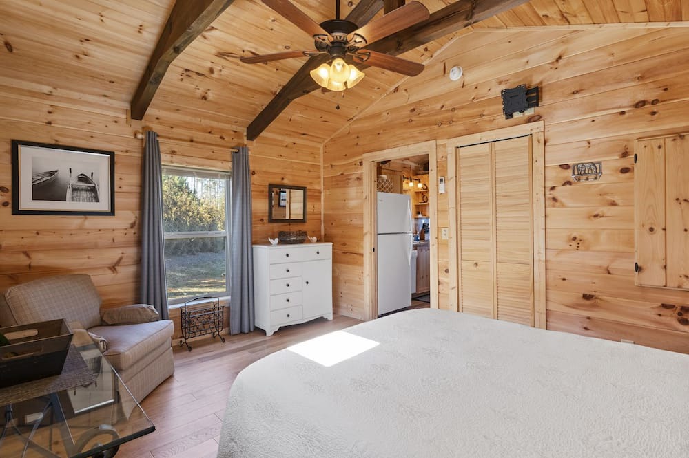 Photo of Bedroom in Tryon