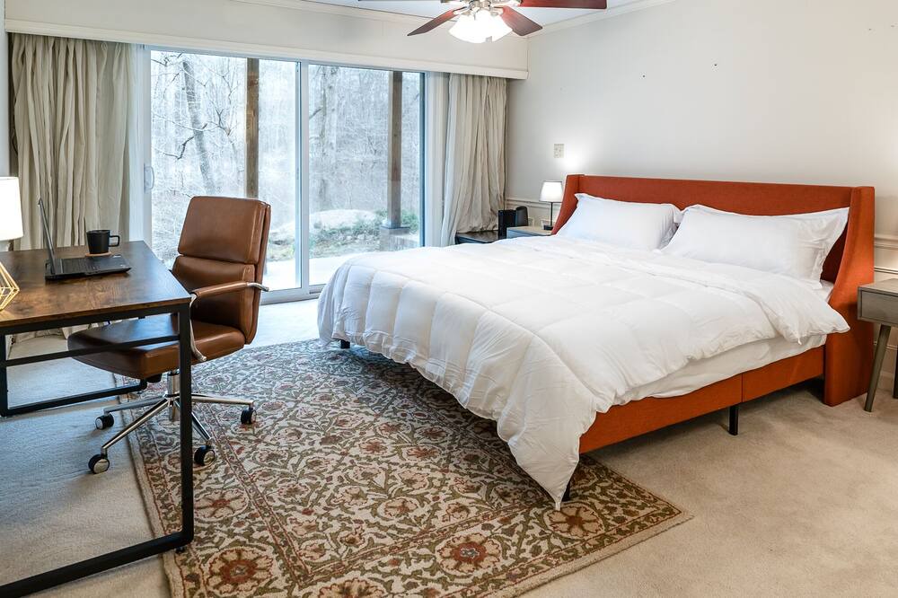 Photo of Bedroom in Northwest Raleigh