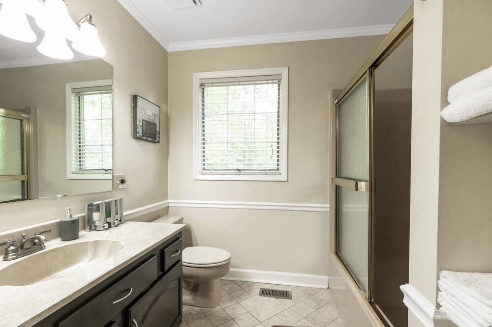 Photo of Bathroom in Northwest Raleigh