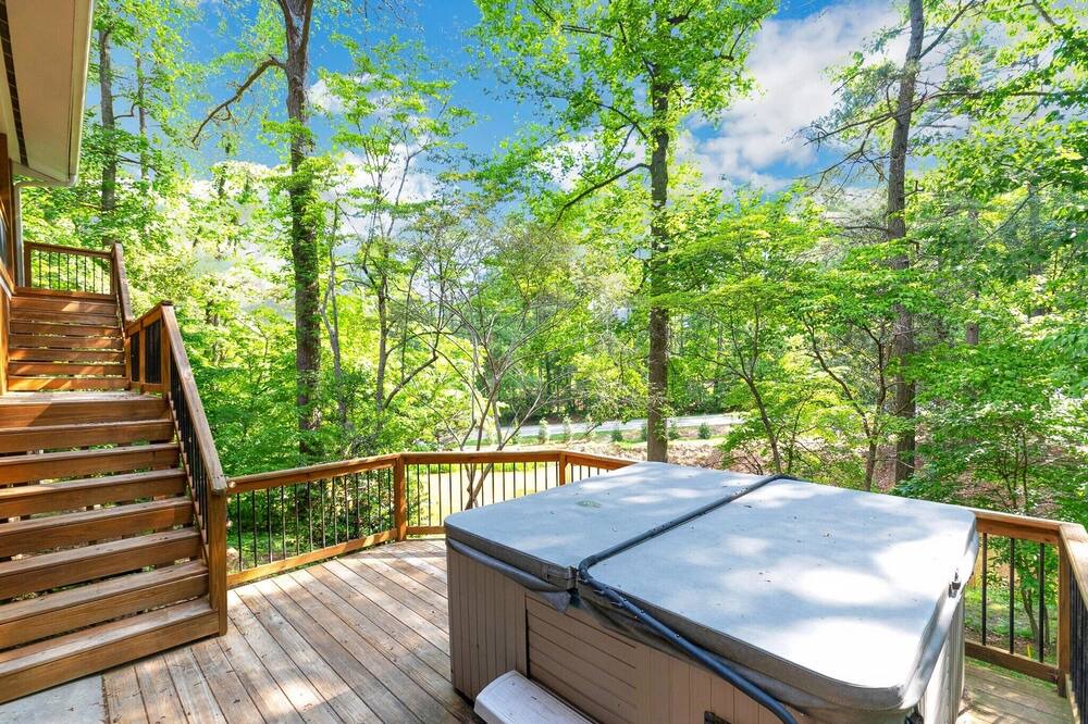 Photo of Patio Balcony in Northwest Raleigh