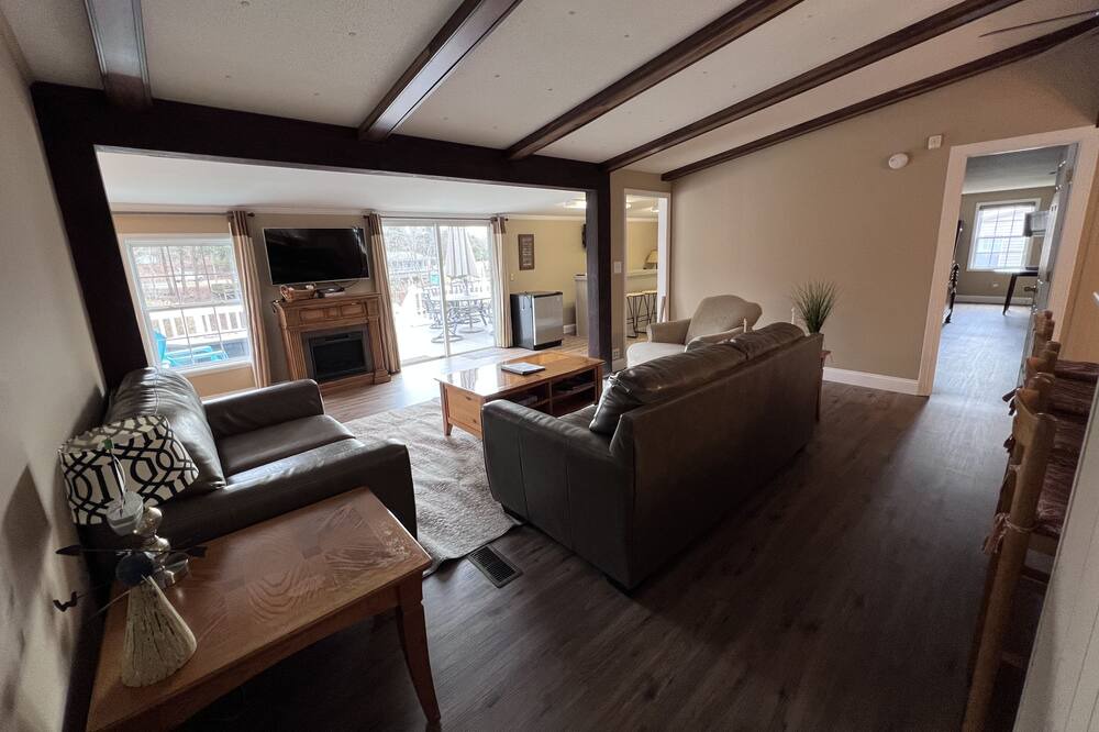 Photo of Bedroom in Lake Norman of Catawba