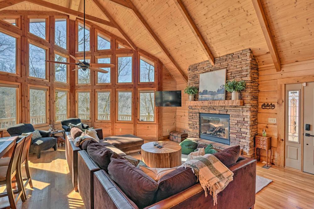Photo of Livingroom in Smithville