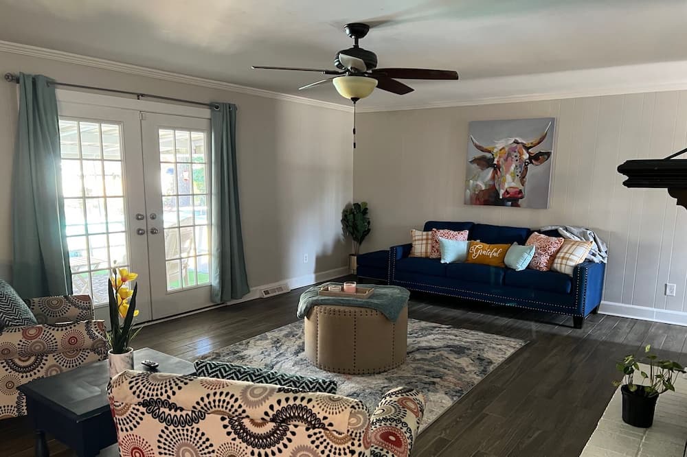Photo of Livingroom in Wilson