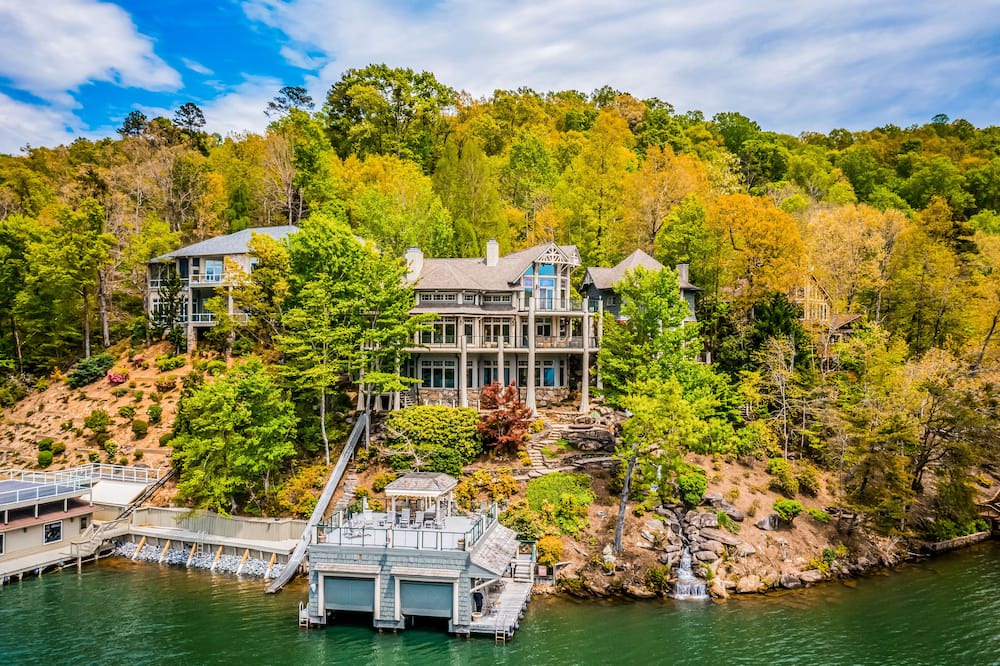 Photo of Others in Lake Lure