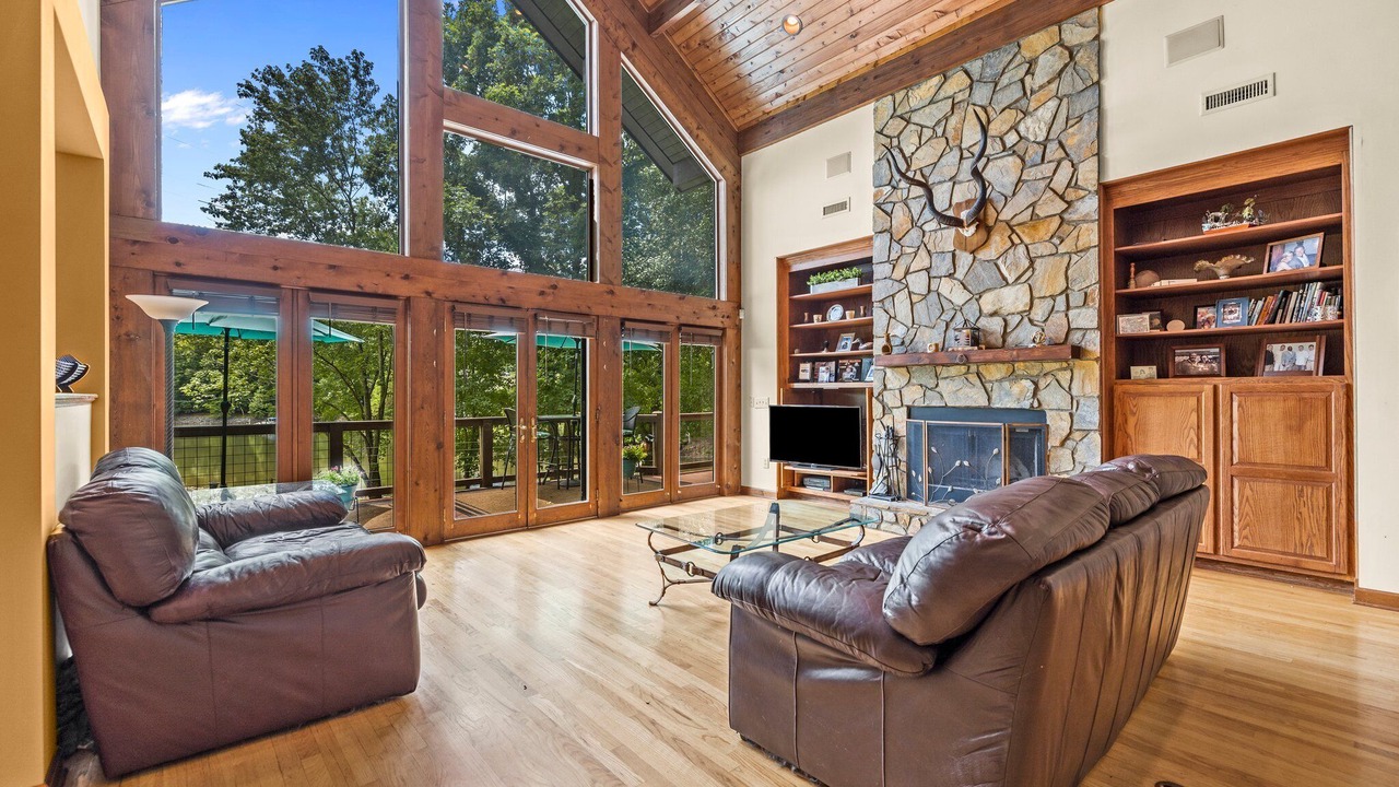 Photo of Livingroom in Troutman