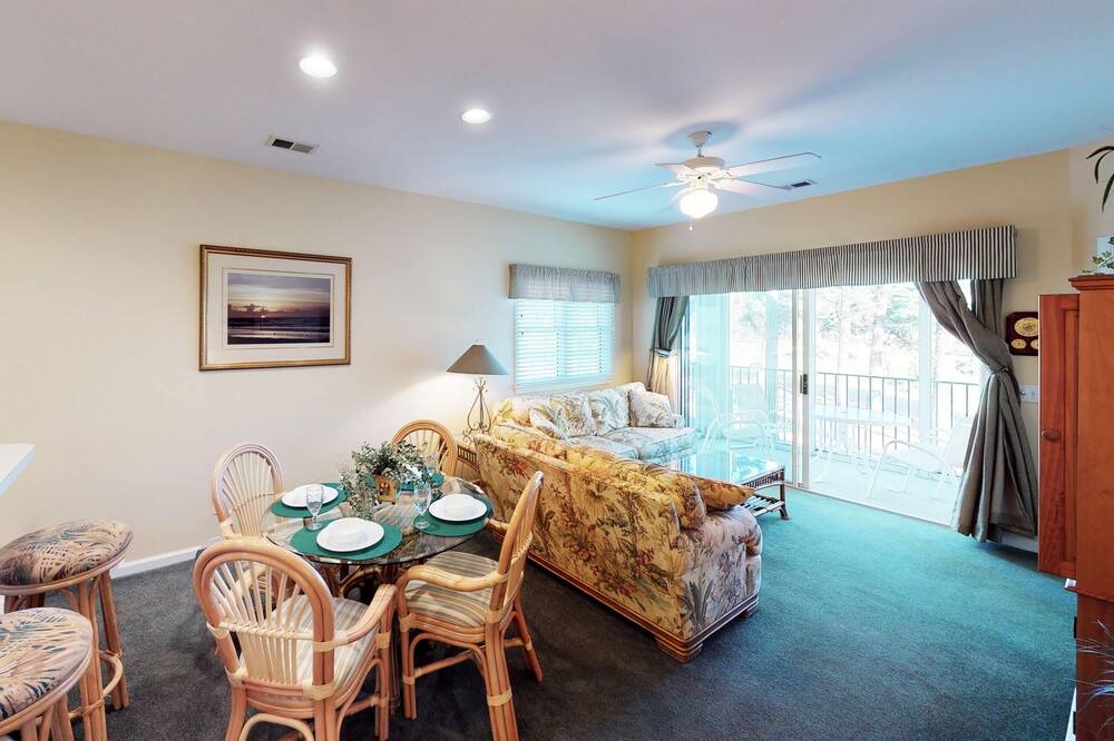 Photo of Livingroom in Sea Trail