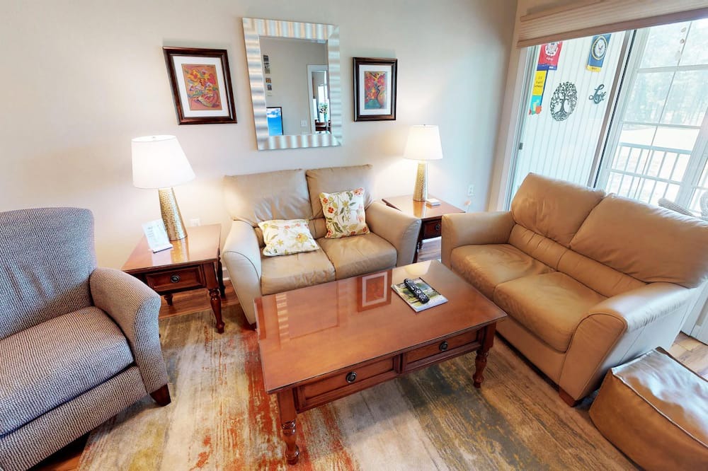 Photo of Livingroom in Sea Trail