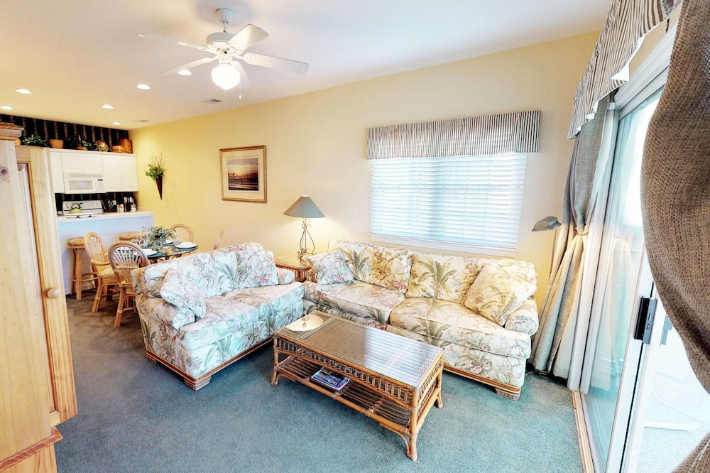 Photo of Livingroom in Sea Trail