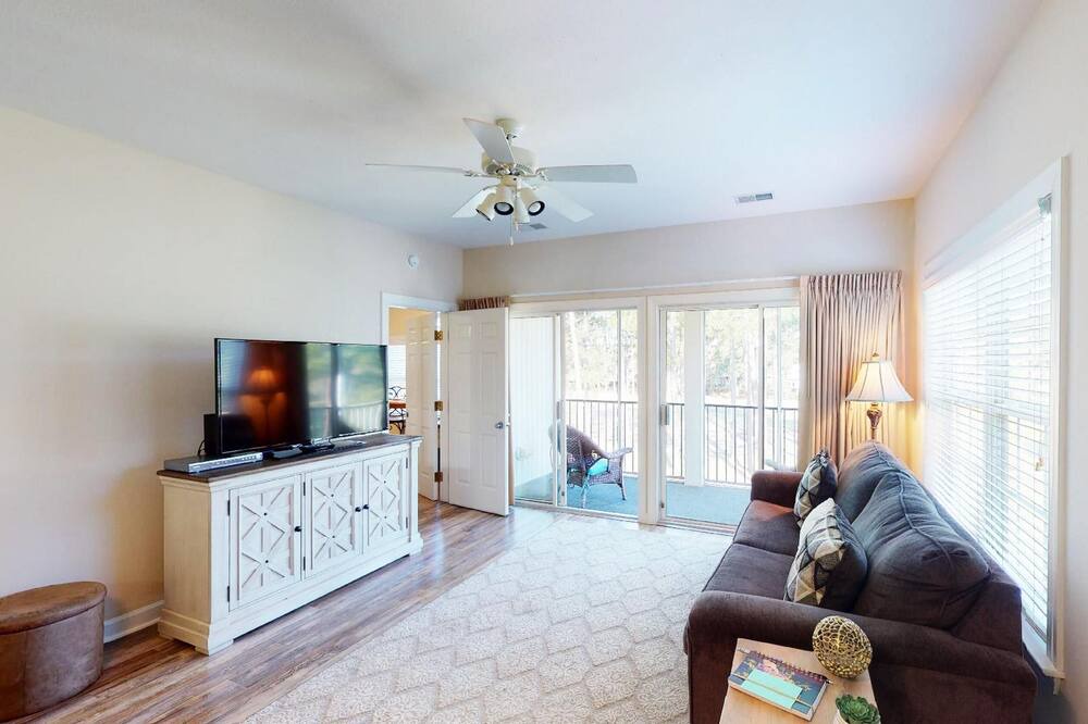 Photo of Livingroom in Sea Trail