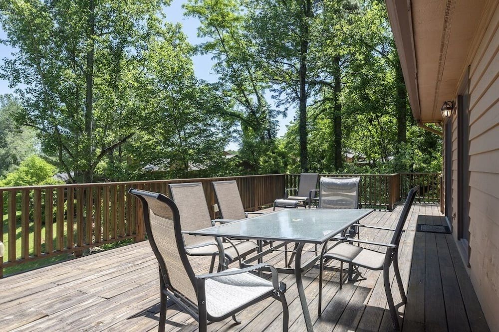 Photo of Patio Balcony in Lake Lure