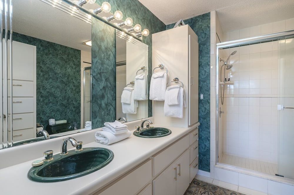 Photo of Bathroom in Lake Lure