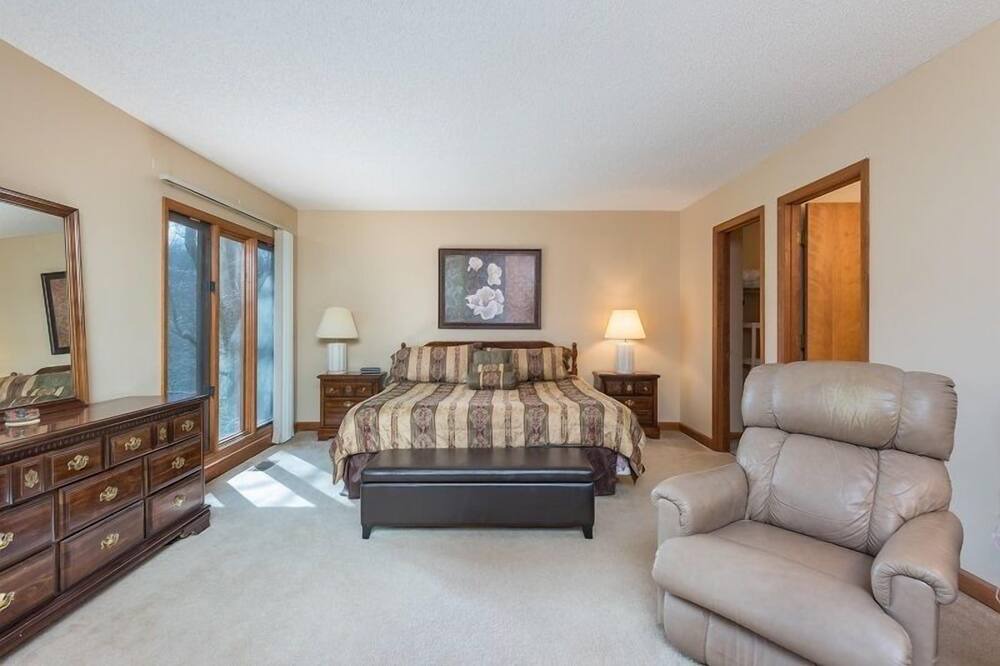 Photo of Bedroom in Lake Lure