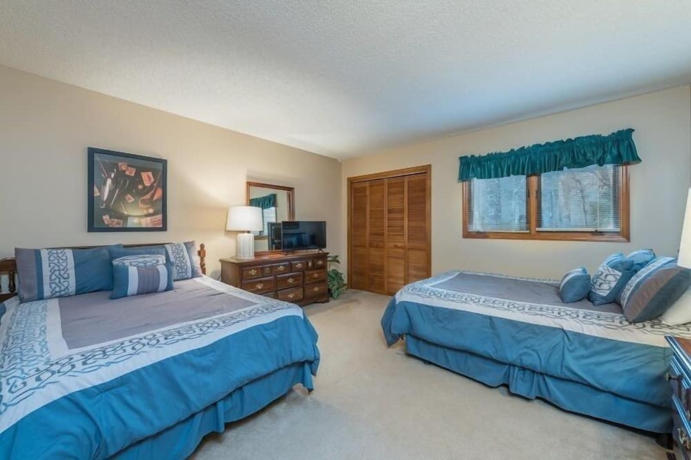 Photo of Bedroom in Lake Lure