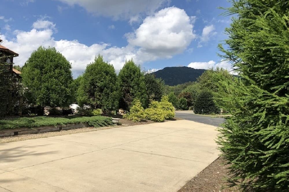 Photo of Others in Lake Lure