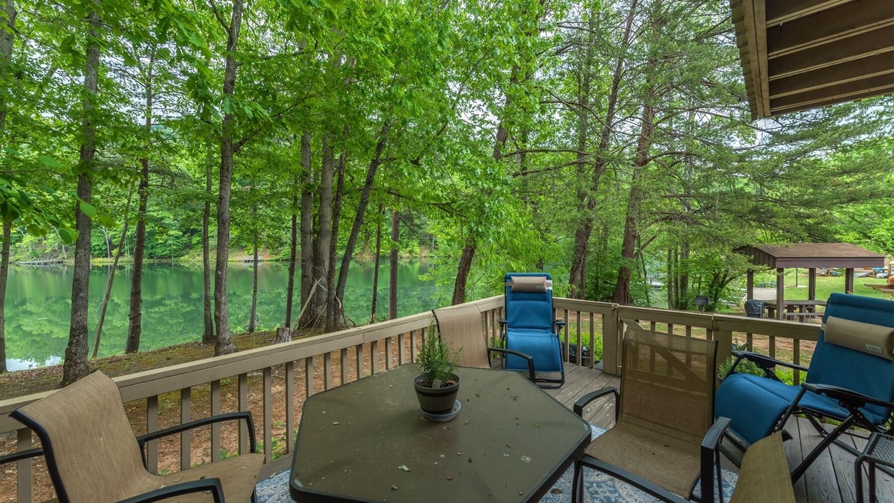Photo of Outdoor in Lake Lure