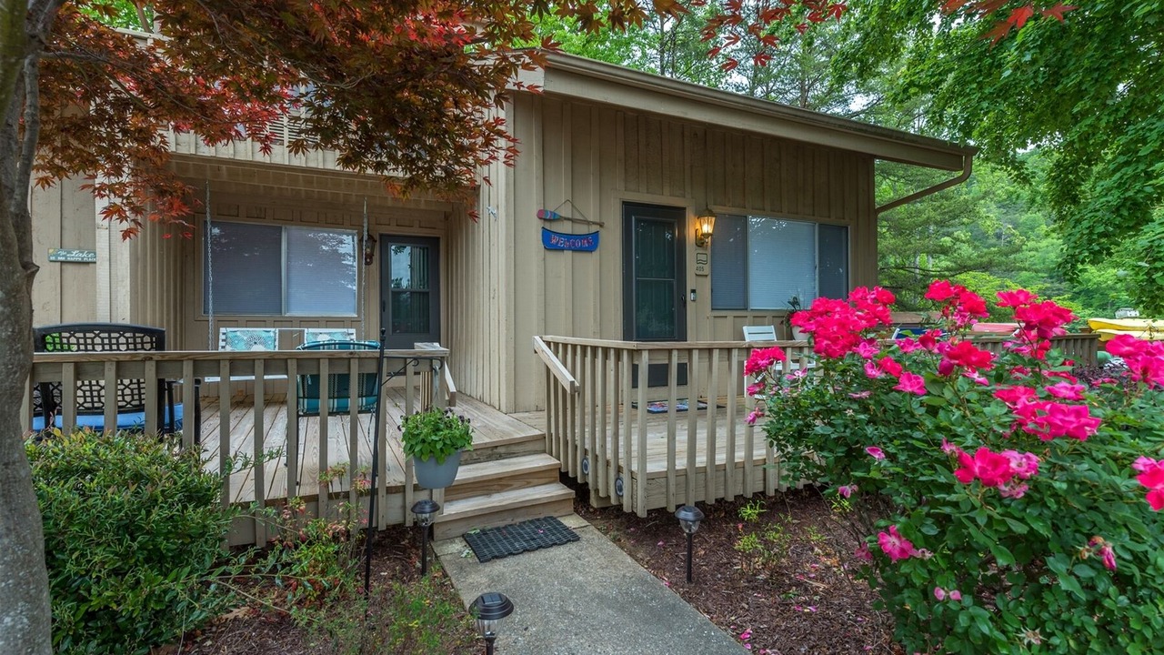 Photo of Outdoor in Lake Lure