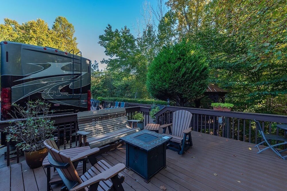 Photo of Patio Balcony in Lake Lure