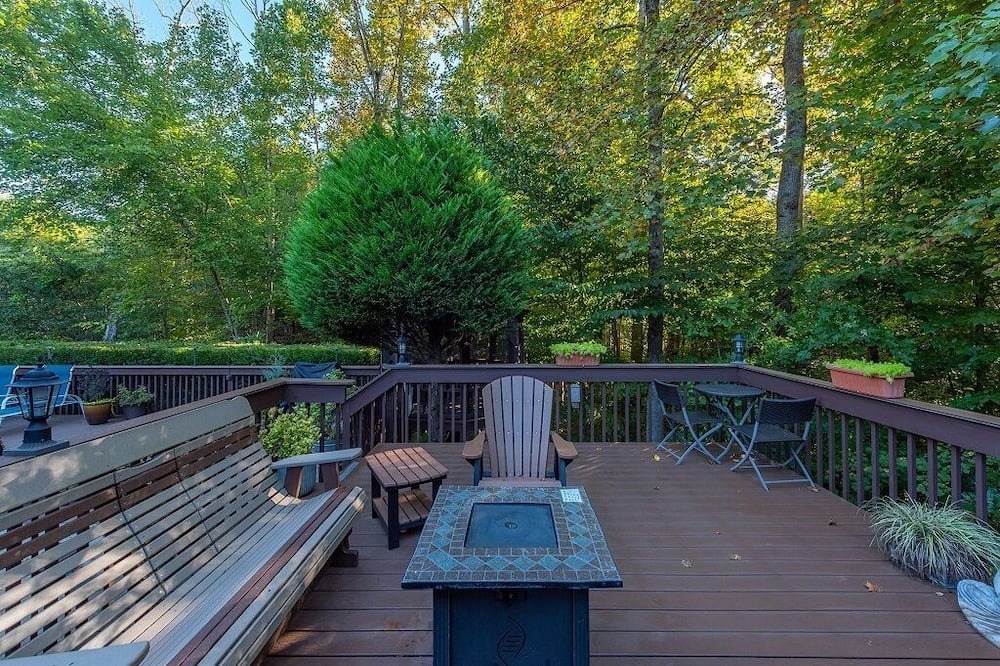Photo of Patio Balcony in Lake Lure