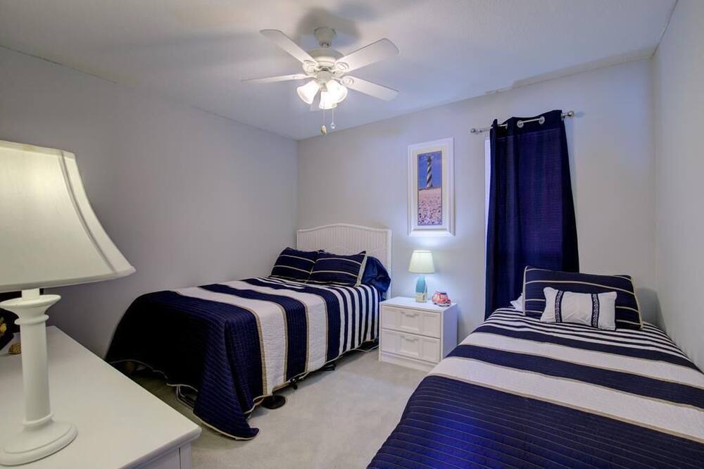 Photo of Bedroom in Sneads Ferry