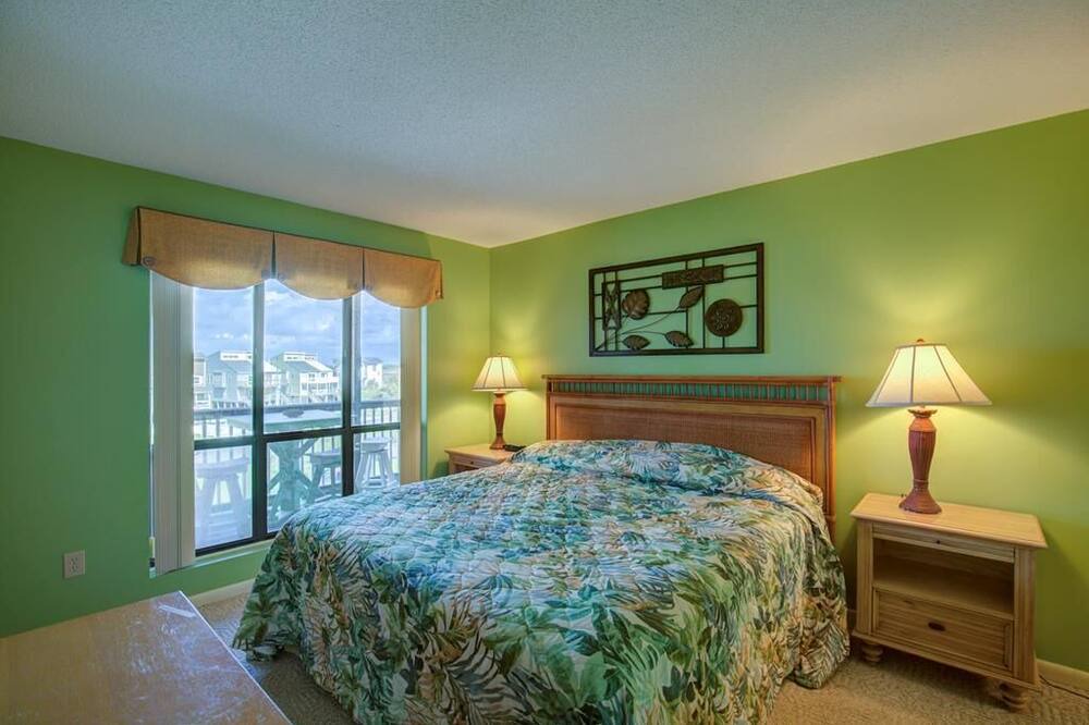 Photo of Bedroom in Sneads Ferry