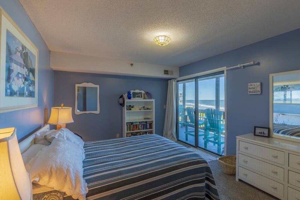 Photo of Bedroom in Sneads Ferry