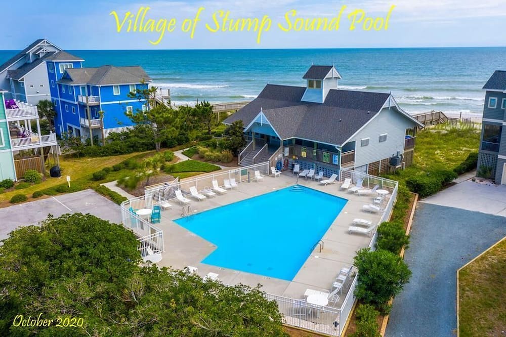 Photo of Outdoor in Village of Stump Sound