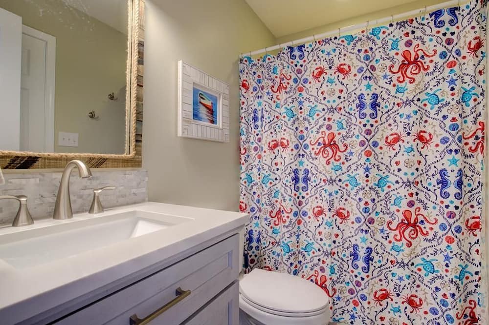 Photo of Bathroom in Village of Stump Sound