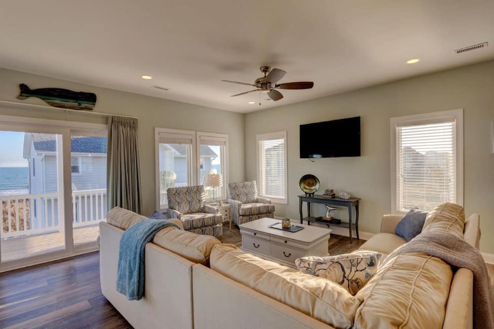 Photo of Livingroom in Village of Stump Sound