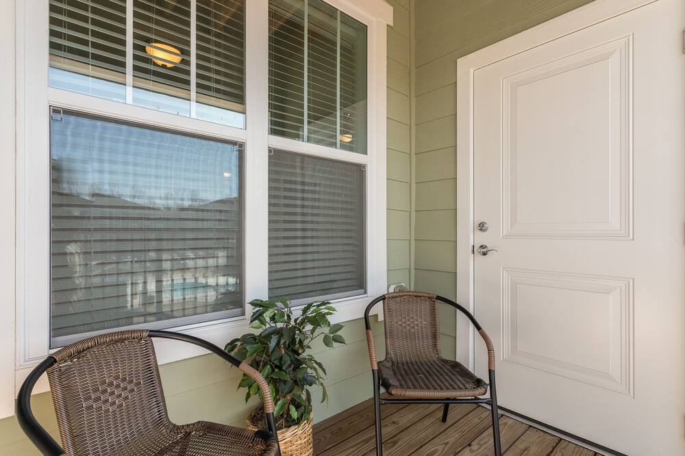 Photo of Patio Balcony in Northeast Raleigh