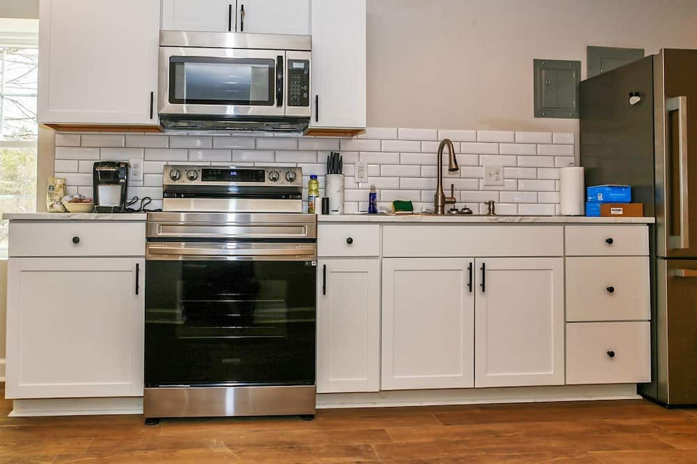Photo of Kitchen in Boger City