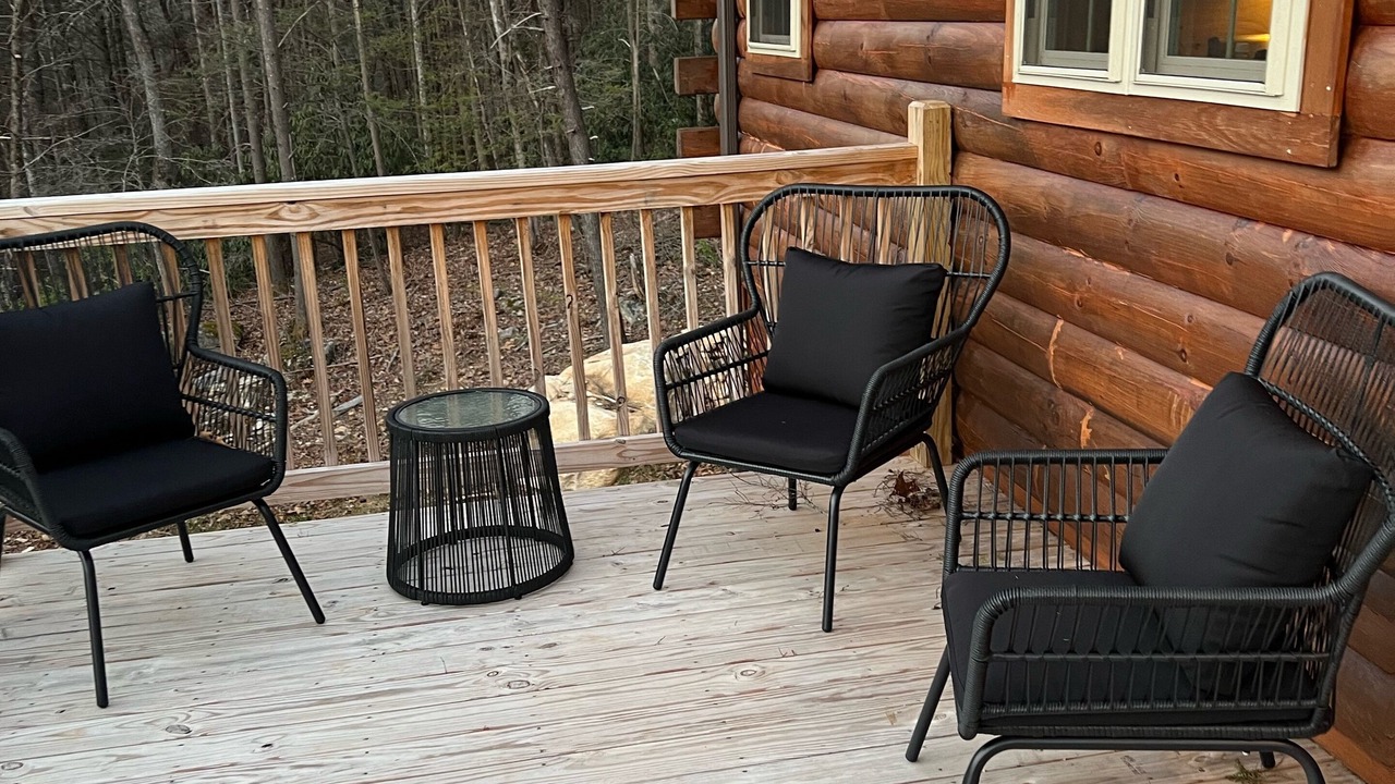 Photo of Patio Balcony in Lake Lure