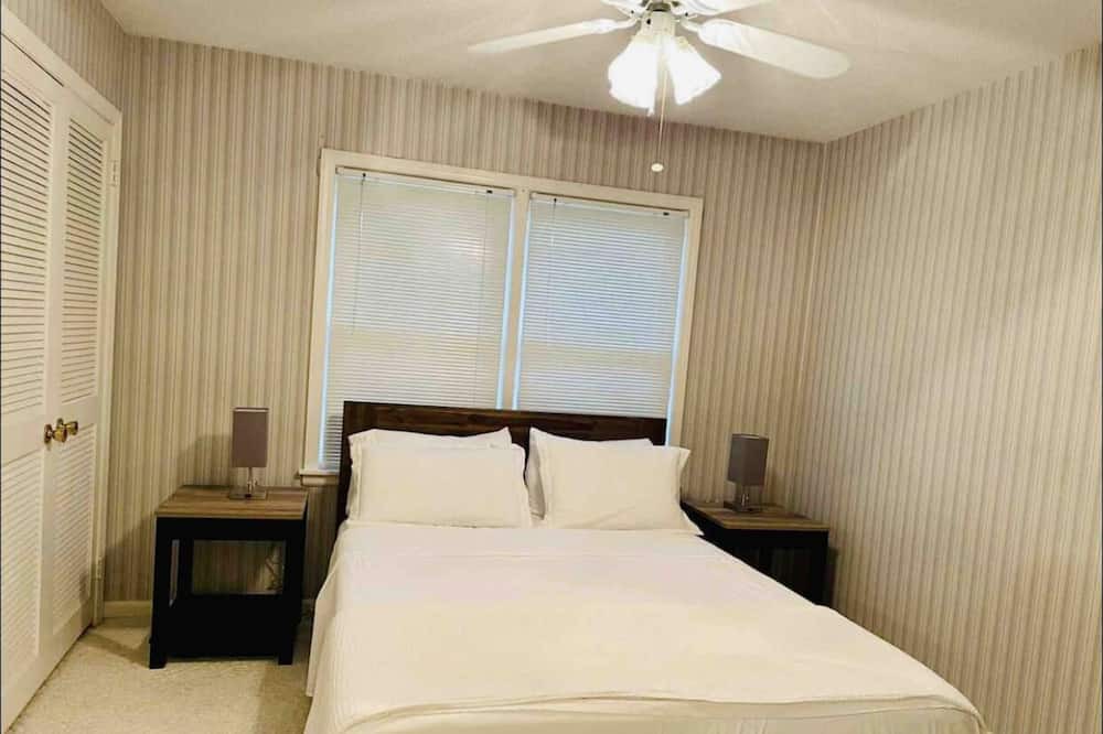 Photo of Bedroom in Burlington