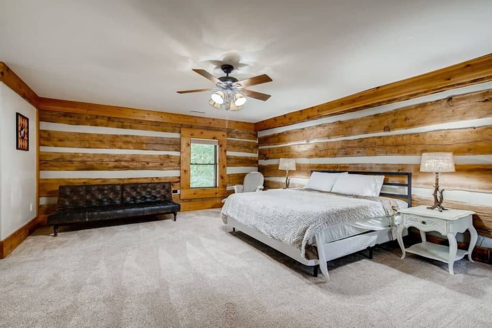 Photo of Bedroom in Terrell